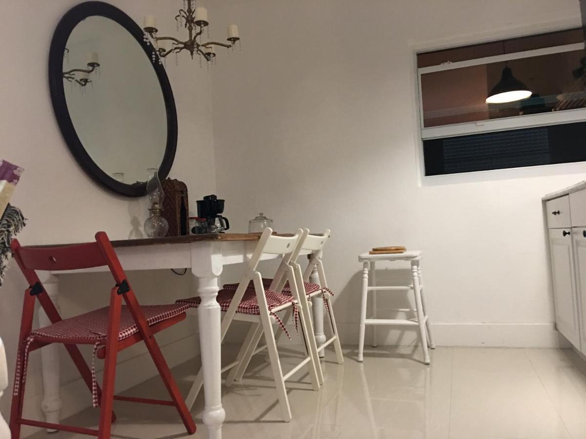 Private Studio Blocks From Coconut Grove Miami Eksteriør billede