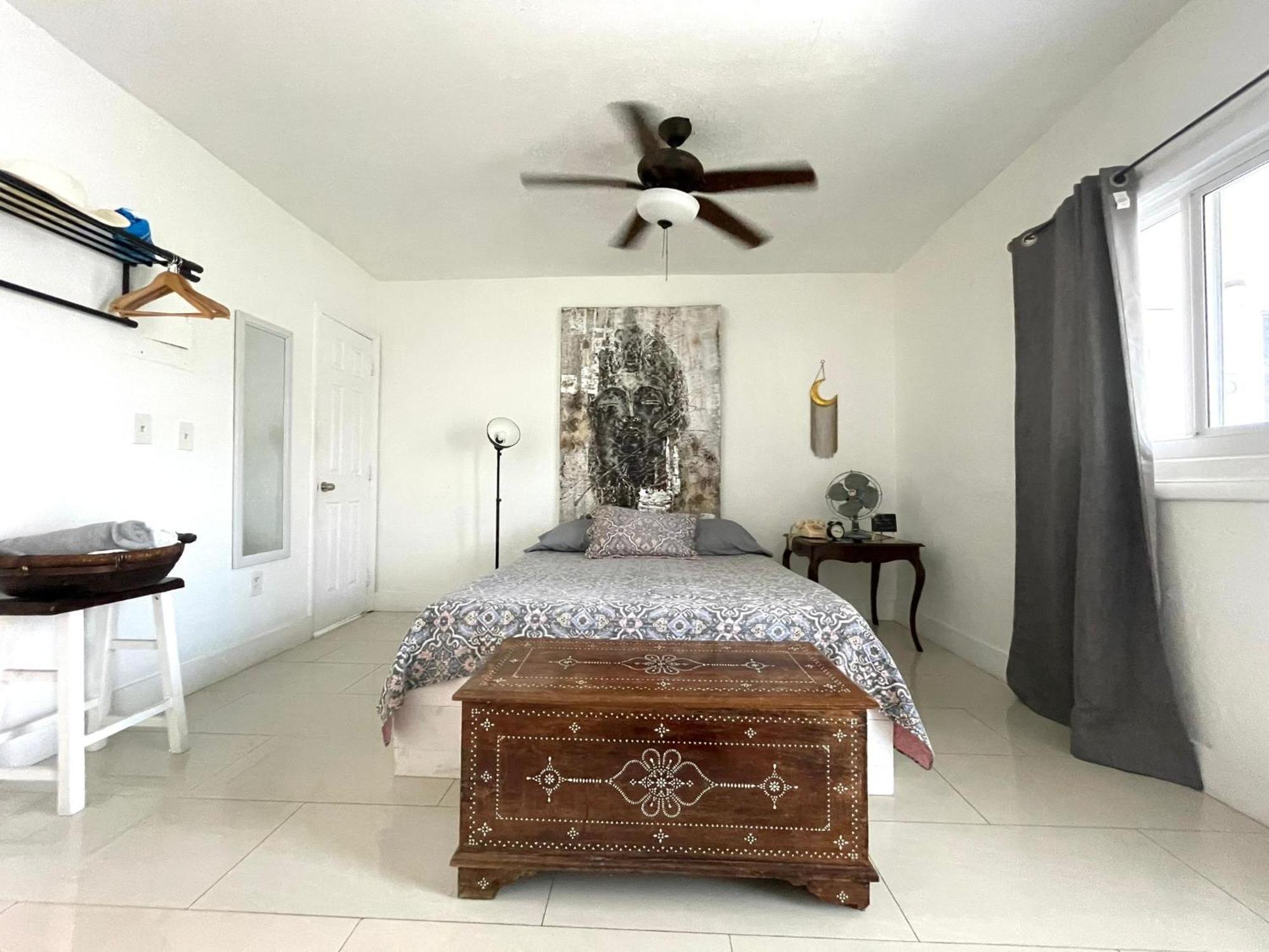 Private Studio Blocks From Coconut Grove Miami Eksteriør billede