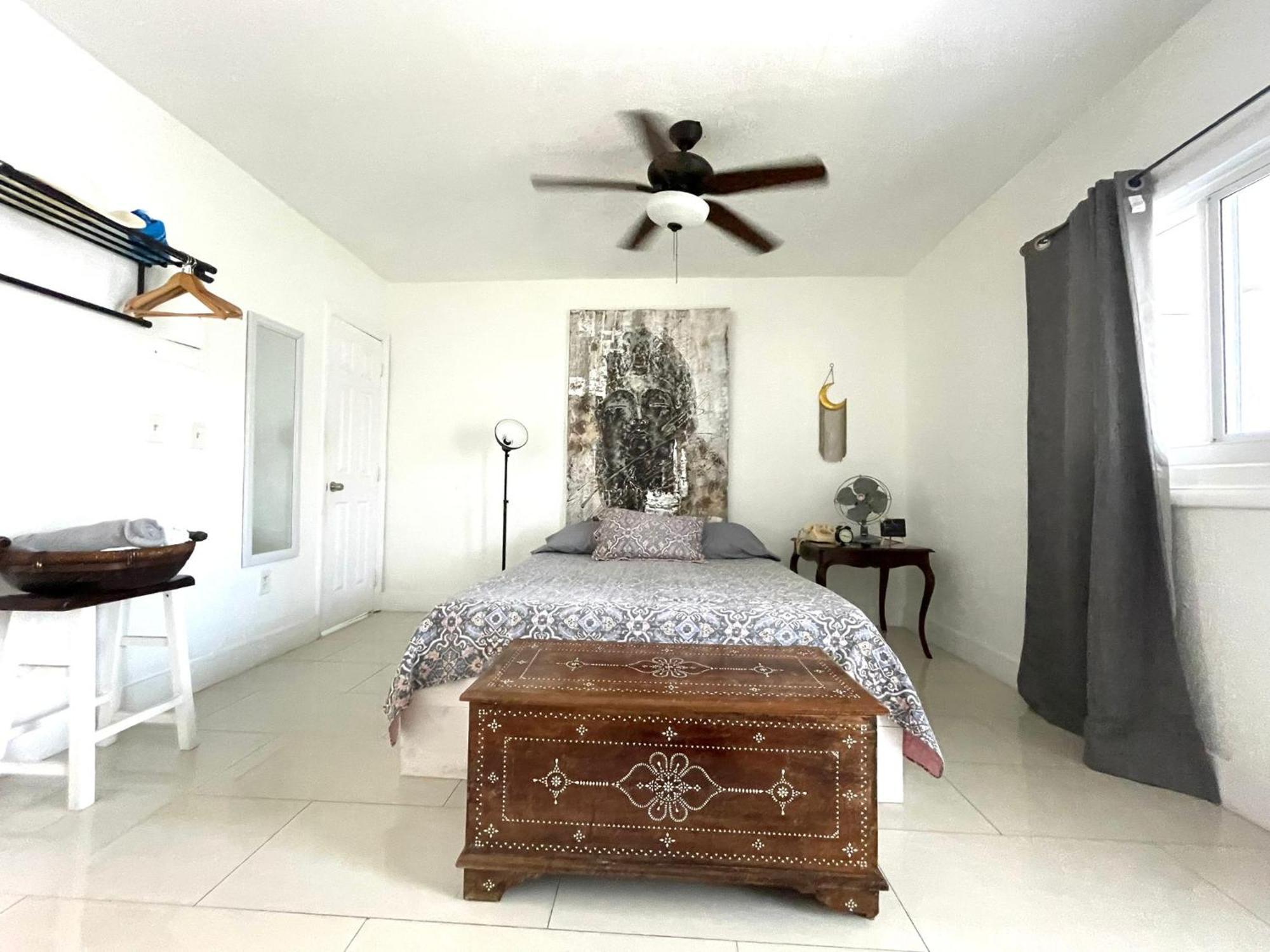 Private Studio Blocks From Coconut Grove Miami Eksteriør billede
